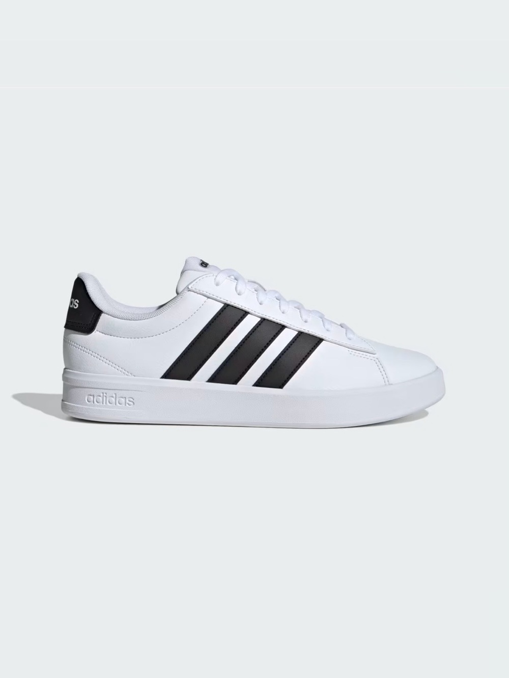 adidas Women’s Grand Couch Shoes Size 6